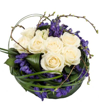 PP10 White Rose and Purple Posy Pad